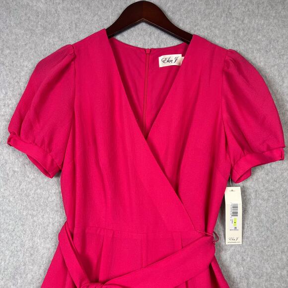Eliza J Short Sleeve V Neck Crop Jumpsuit in Hot Pink Size 4 - Picture 2 of 10